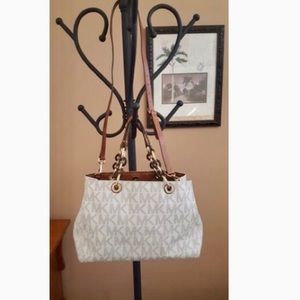 Michael Kors Signature Shoulder Bag